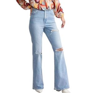 Levi’s 70’s High Rise Flare Jeans in You and I Light Wash
